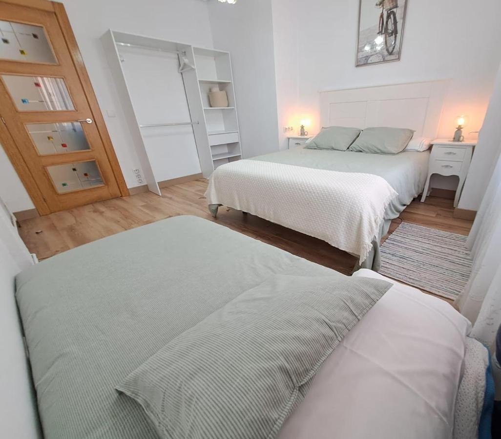 Apartamento De 120M2 Al Lado De Cabarceno Saron Exterior photo
