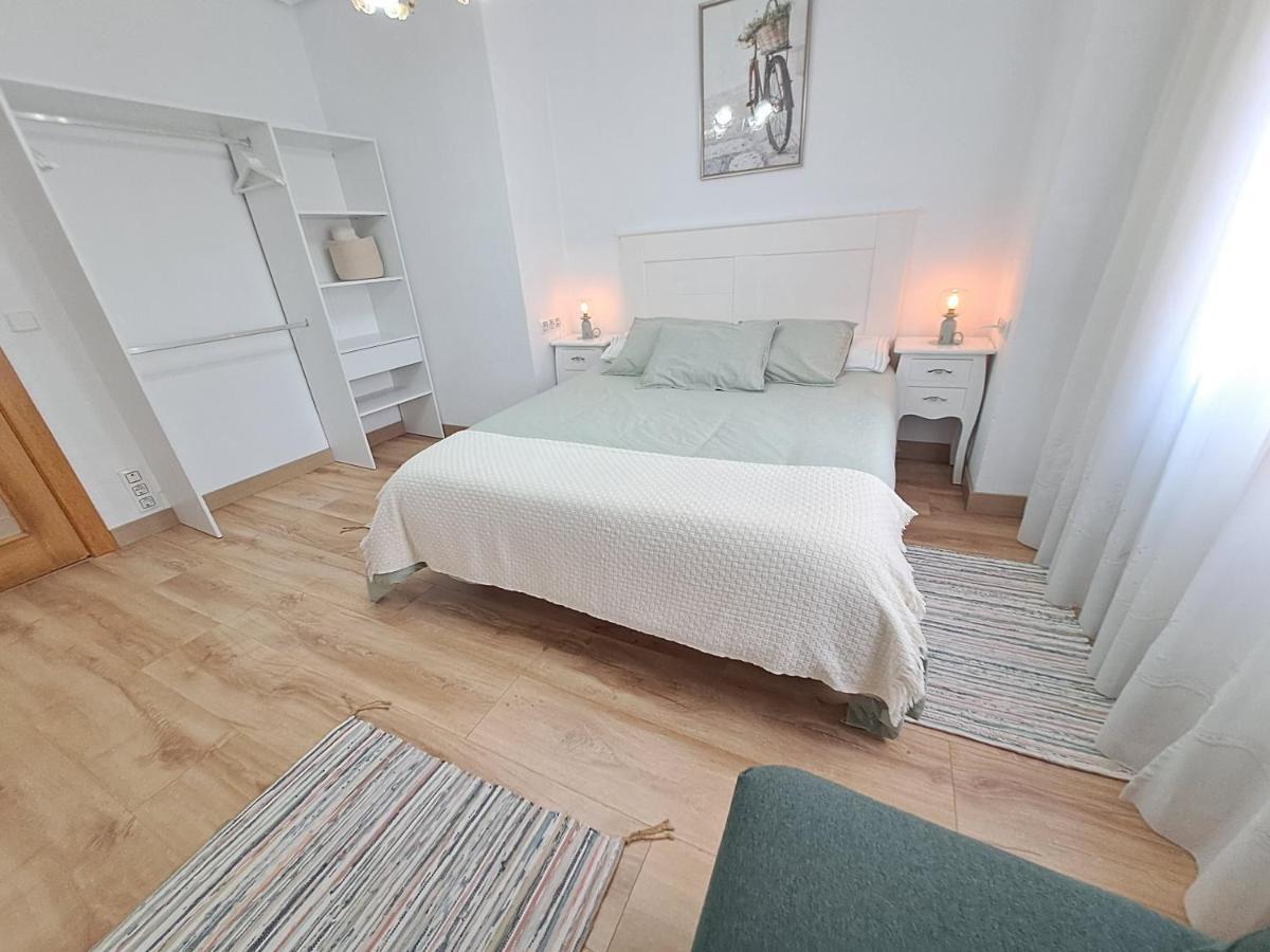 Apartamento De 120M2 Al Lado De Cabarceno Saron Exterior photo